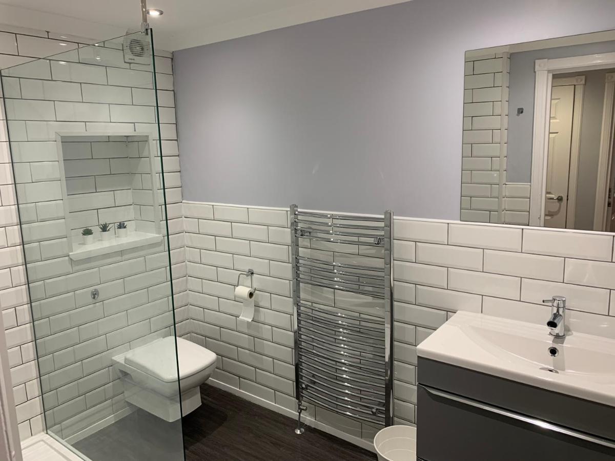 Flat One, 212 Eaglesham Road, East Kilbride, 글라스고 외부 사진