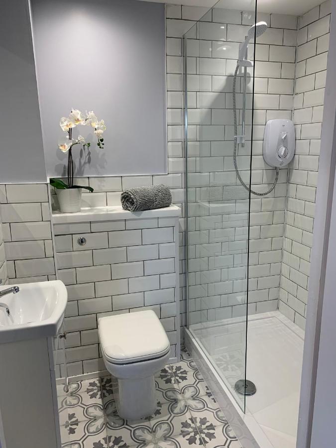 Flat One, 212 Eaglesham Road, East Kilbride, 글라스고 외부 사진